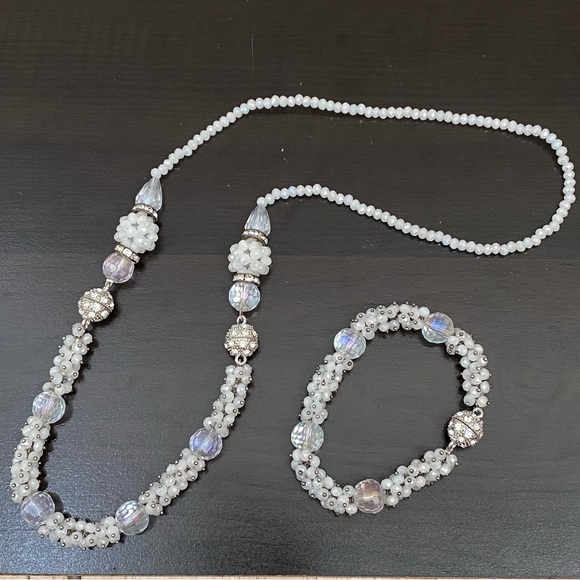 Convertible Handmade White/Clear Crystal Glass Beads Magnetic Clasps Jewelry Set - Picture 7 of 16